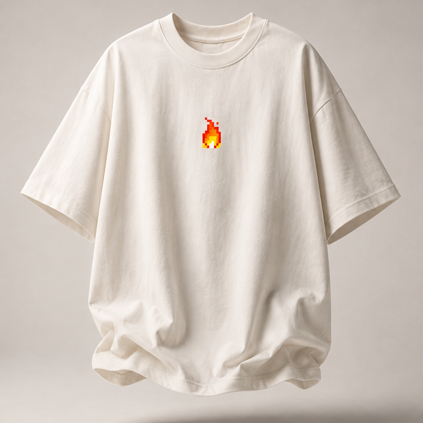 FLAME | Oversize T-shirt Blanc Cassé / Noir + Boîte Plantable